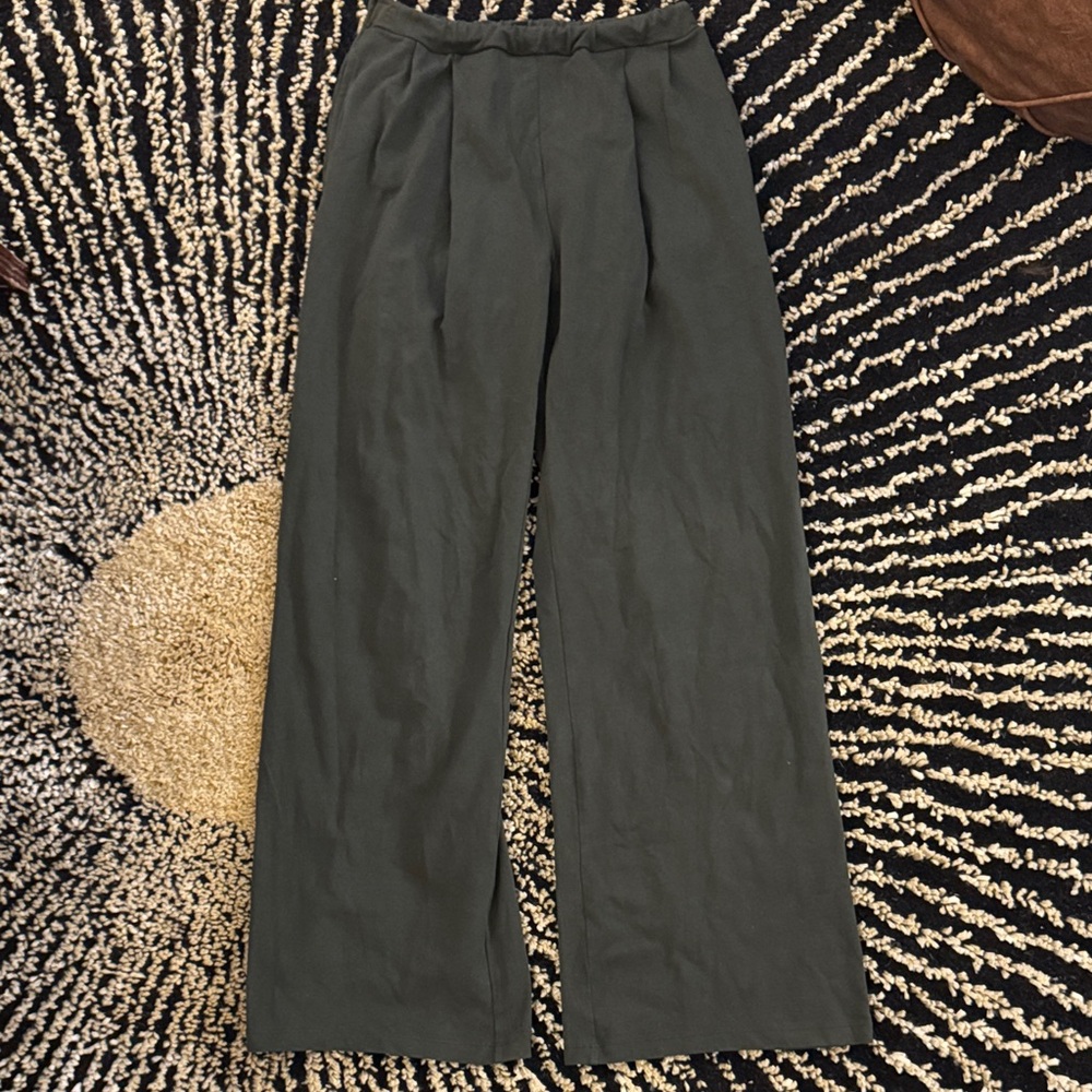 EUC! Green Wide-Leg Pants